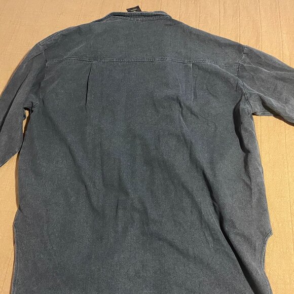 Dressed in Lala - Betty Denim Grunge Shirt Jacket in Black - Picture 3 of 5